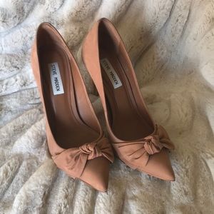 Steve Madden nude heels